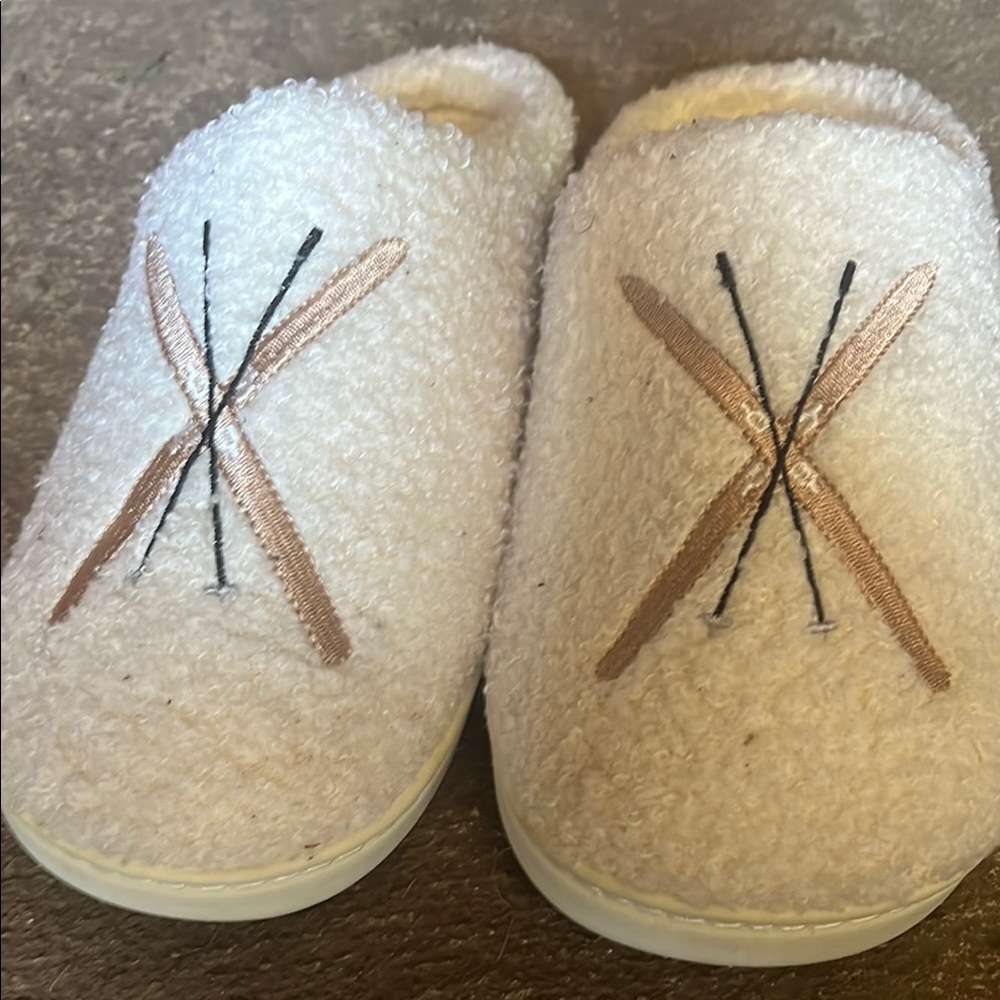 Cream Fuzzy Slip-On Men’s Sandals